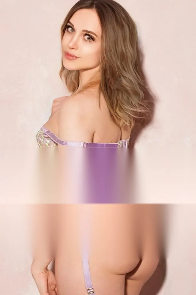 Nicole Bliss — verified companion photo 10